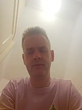 Snapshot of Hectorthyssen1 chatting on June 2026 01:55:01 PM Hectorthyssen1 online show from June 2026 01:55:01 PM