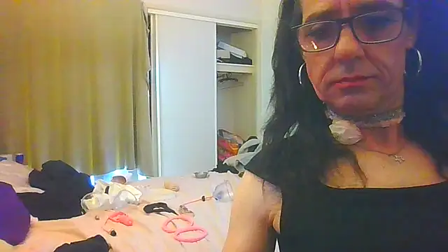 ingrid1982 online show from February 2026 10:46:01 PM