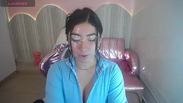 melodii t online show from December 2024 10:30:02 PM