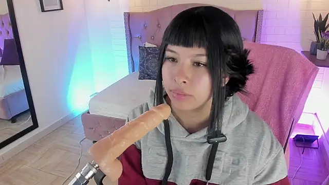 Namiko Park online show from January 2025 03:42:01 PM