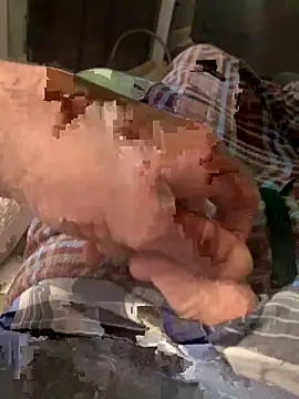 willcumforu online show from February 2025 04:09:02 AM