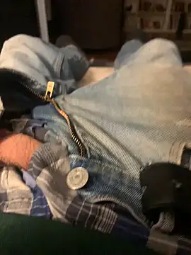 willcumforu online show from February 2025 03:25:01 AM