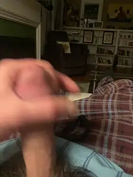 willcumforu online show from March 2025 04:29:02 AM