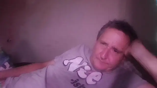 Snapshot of George48 chatting on November 2025 08:16:02 AM George48 online show from November 2025 08:16:02 AM