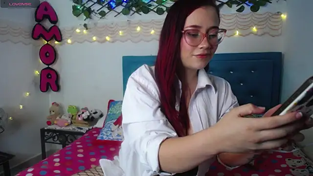 zarquita99 online show from December 2024 12:23:01 AM