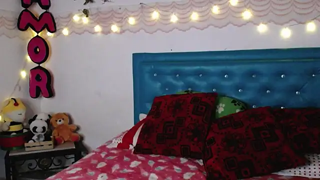 zarquita99 online show from January 2025 04:44:01 AM