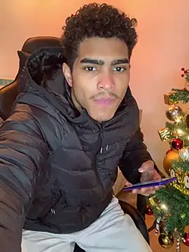 Ryan-hot online show from December 2024 11:10:02 PM