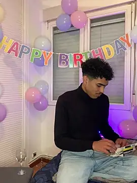 Ryan-hot online show from December 2024 01:45:01 AM