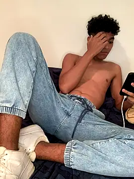 Ryan-hot online show from September 2025 07:59:01 PM