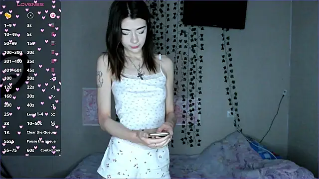 Cyber hoe online show from December 2024 03:00:02 PM