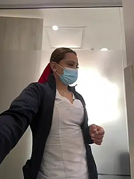 Keittly  online show from January 2025 03:38:01 PM