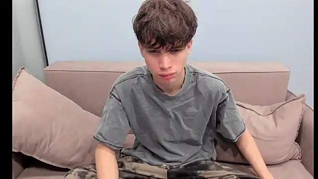 Snapshot of Im_Shine_Guy chatting on October 2025 02:43:02 AM Im Shine Guy online show from October 2025 02:43:02 AM