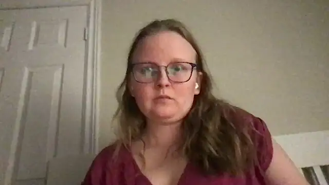 lexie lilacs online show from January 2025 03:48:01 AM
