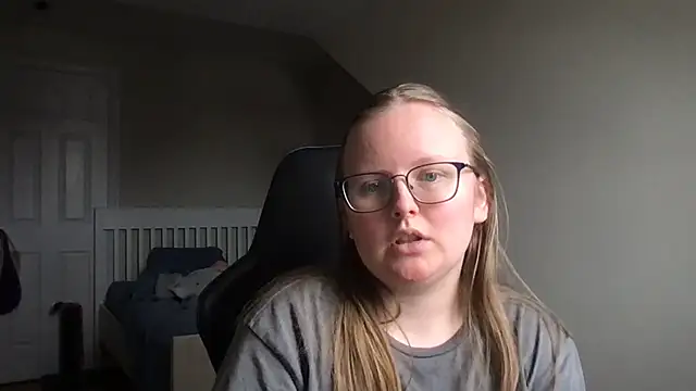 lexie lilacs online show from February 2025 09:36:01 PM