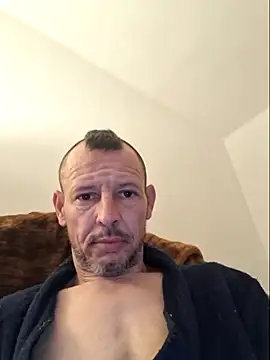 Snapshot of Vasember11@xh chatting on April 2026 07:16:02 PM Vasember11xh online show from April 2026 07:16:02 PM
