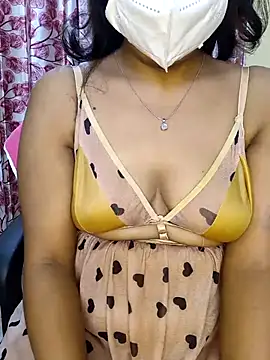 deslisexpriya online show from March 2025 11:11:01 PM