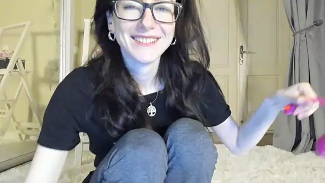 Snapshot of Baby_Jewel chatting on February 2025 11:08:02 AM Baby Jewel online show from February 2025 11:08:02 AM