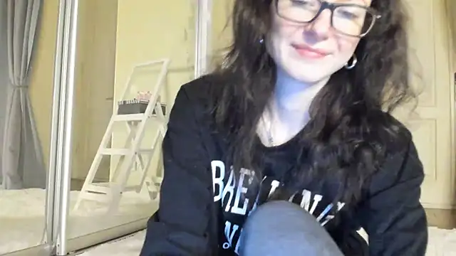 Snapshot of Baby_Jewel chatting on February 2025 11:10:02 AM Baby Jewel online show from February 2025 11:10:02 AM