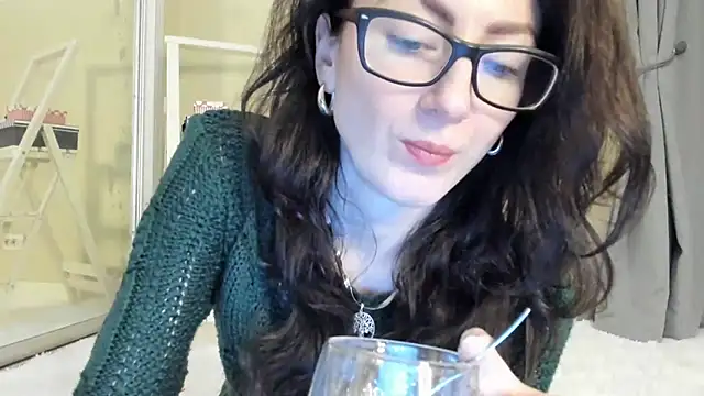 Snapshot of Baby_Jewel chatting on February 2025 11:09:02 AM Baby Jewel online show from February 2025 11:09:02 AM