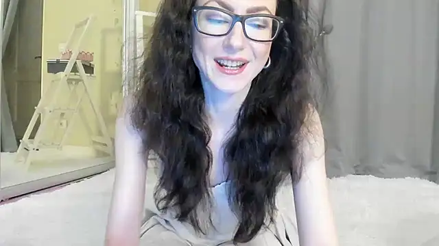 Snapshot of Baby_Jewel chatting on October 2025 10:24:01 AM Baby Jewel online show from October 2025 10:24:01 AM