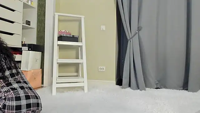 Snapshot of Baby_Jewel chatting on October 2025 11:11:02 AM Baby Jewel online show from October 2025 11:11:02 AM