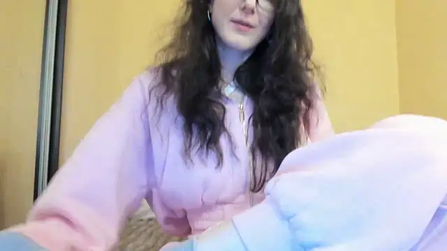 Snapshot of Baby_Jewel chatting on January 2026 11:14:01 AM Baby Jewel online show from January 2026 11:14:01 AM