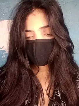 Lunaxx001 online show from March 2026 06:41:02 AM