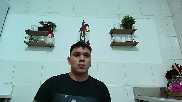 Snapshot of couple_lovelyds chatting on January 2026 08:34:01 PM couple lovelyds online show from January 2026 08:34:01 PM