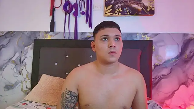 couple lovelyds online show from April 2026 09:26:02 PM