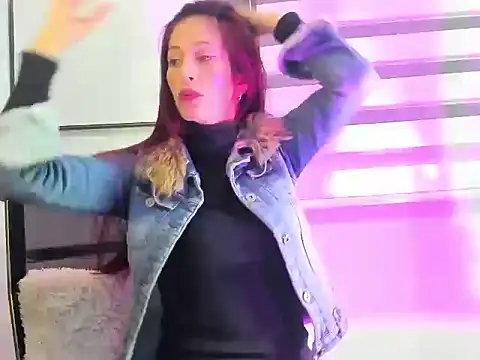 Snapshot of catt_evans1 chatting on December 2024 11:34:02 PM catt evans1 online show from December 2024 11:34:02 PM