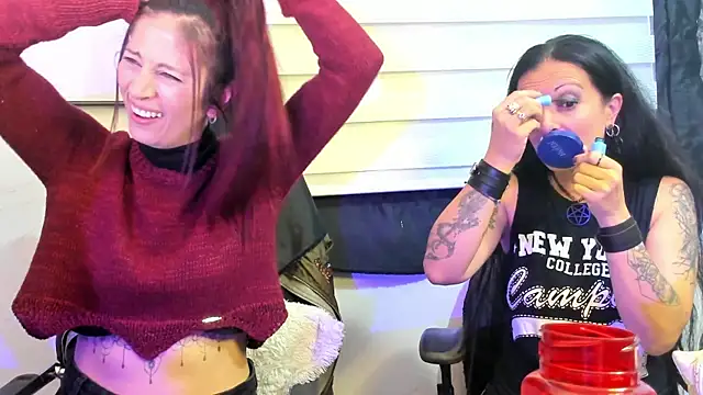 Snapshot of catt_evans1 chatting on December 2024 01:26:02 AM catt evans1 online show from December 2024 01:26:02 AM