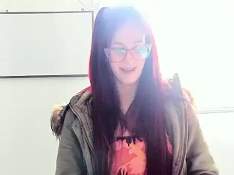 Snapshot of catt_evans1 chatting on January 2025 07:18:02 PM catt evans1 online show from January 2025 07:18:02 PM