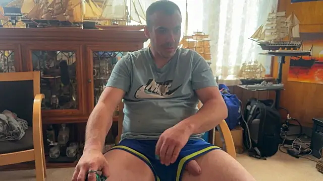 Snapshot of ScubaStevex chatting on May 2026 12:13:02 PM ScubaStevex online show from May 2026 12:13:02 PM
