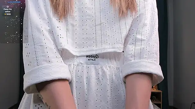 MayBennett online show from January 2025 06:13:02 PM