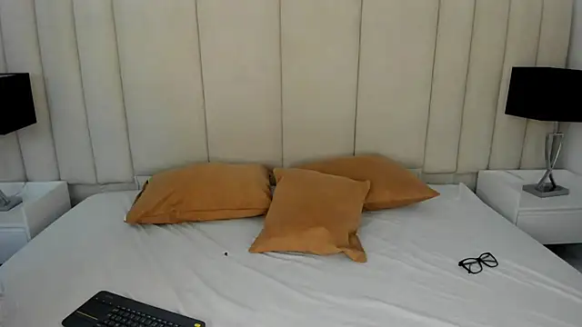 NataGarcia online show from April 2026 08:42:02 PM