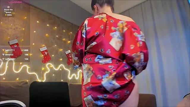 Aurora Owen online show from December 2024 11:52:02 AM