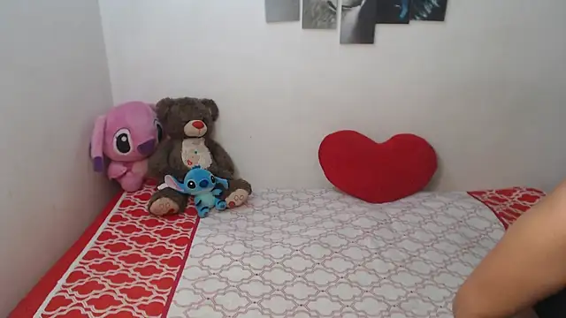 Pocahontas Princess  online show from April 2026 05:35:02 PM