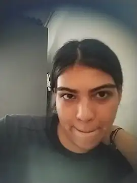 Snapshot of Pocahontas_Princess_ chatting on May 2026 04:47:01 PM Pocahontas Princess online show from May 2026 04:47:01 PM