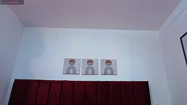 selena castillo online show from January 2026 12:20:02 PM