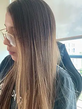 SophieRaily  online show from September 2025 06:56:02 PM