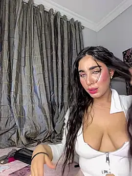 Meryem Queen online show from March 2026 11:32:02 PM