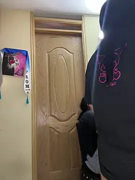 alissonfernandez  online show from February 2026 12:54:02 PM