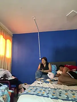 alissonfernandez  online show from February 2026 06:55:02 PM