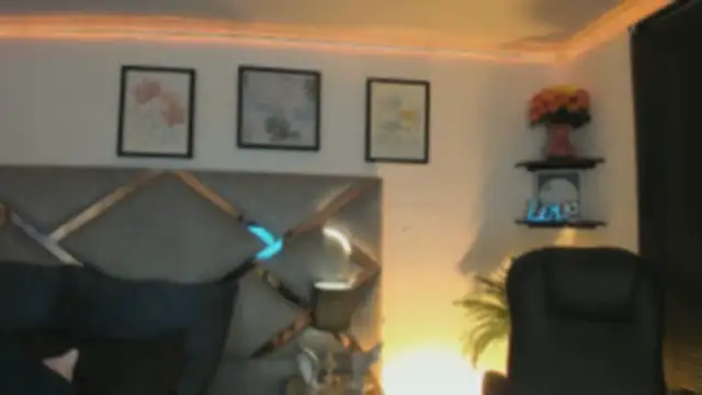 Snapshot of marian_pinzon chatting on May 2026 07:09:01 PM marian pinzon online show from May 2026 07:09:01 PM