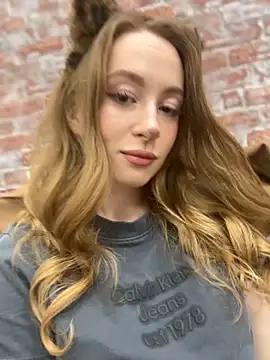  AngelMoon  online show from October 2025 03:52:02 AM