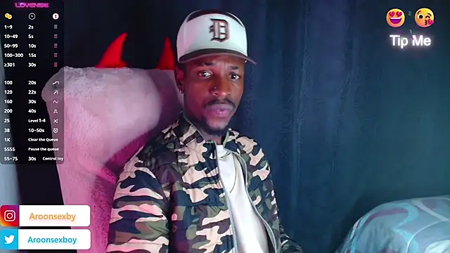 Aroonpapisex online show from October 2025 01:28:01 AM