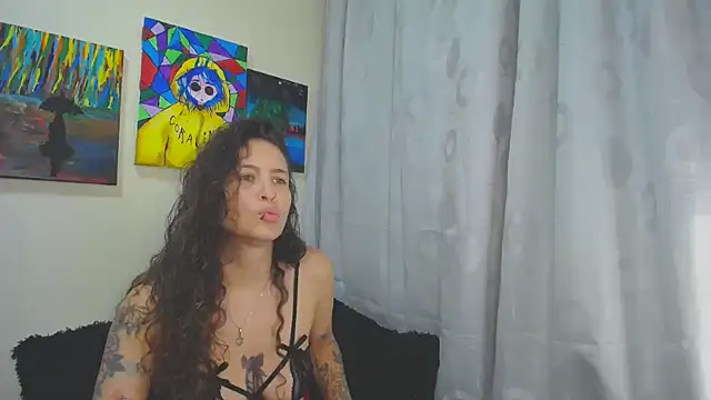 Snapshot of Leyla_Horny_Bg chatting on January 2026 12:13:01 AM Leyla Horny Bg online show from January 2026 12:13:01 AM