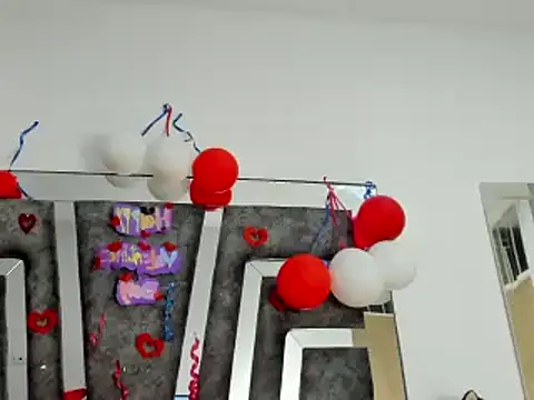 Salome Moonn online show from February 2025 01:02:01 AM