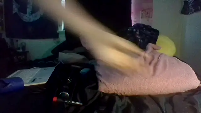 ATwinkie online show from February 2025 12:51:02 PM