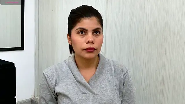 cutehanna1 online show from December 2025 08:14:01 PM